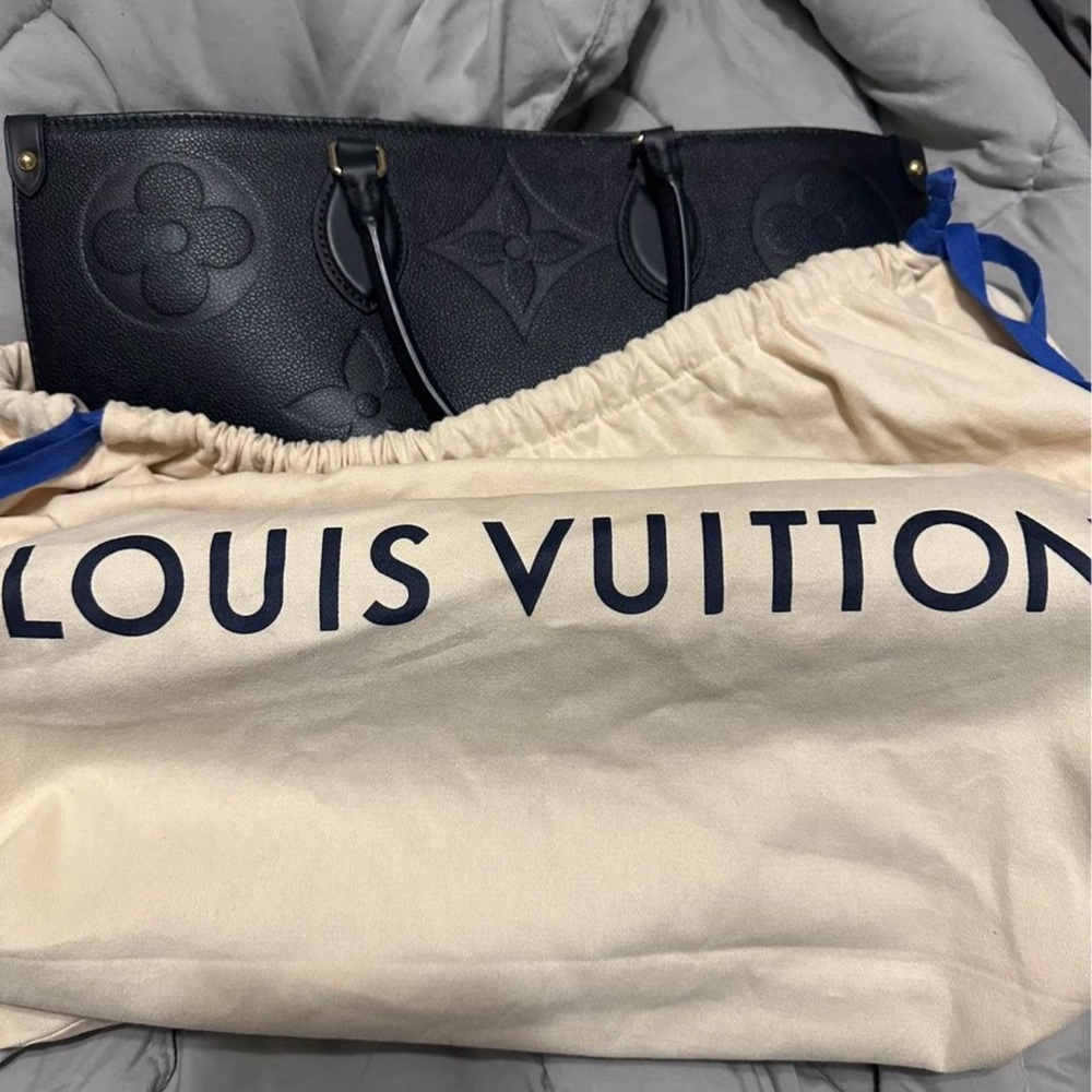 Louis Vuitton OnTheGo Wild at Heart GM